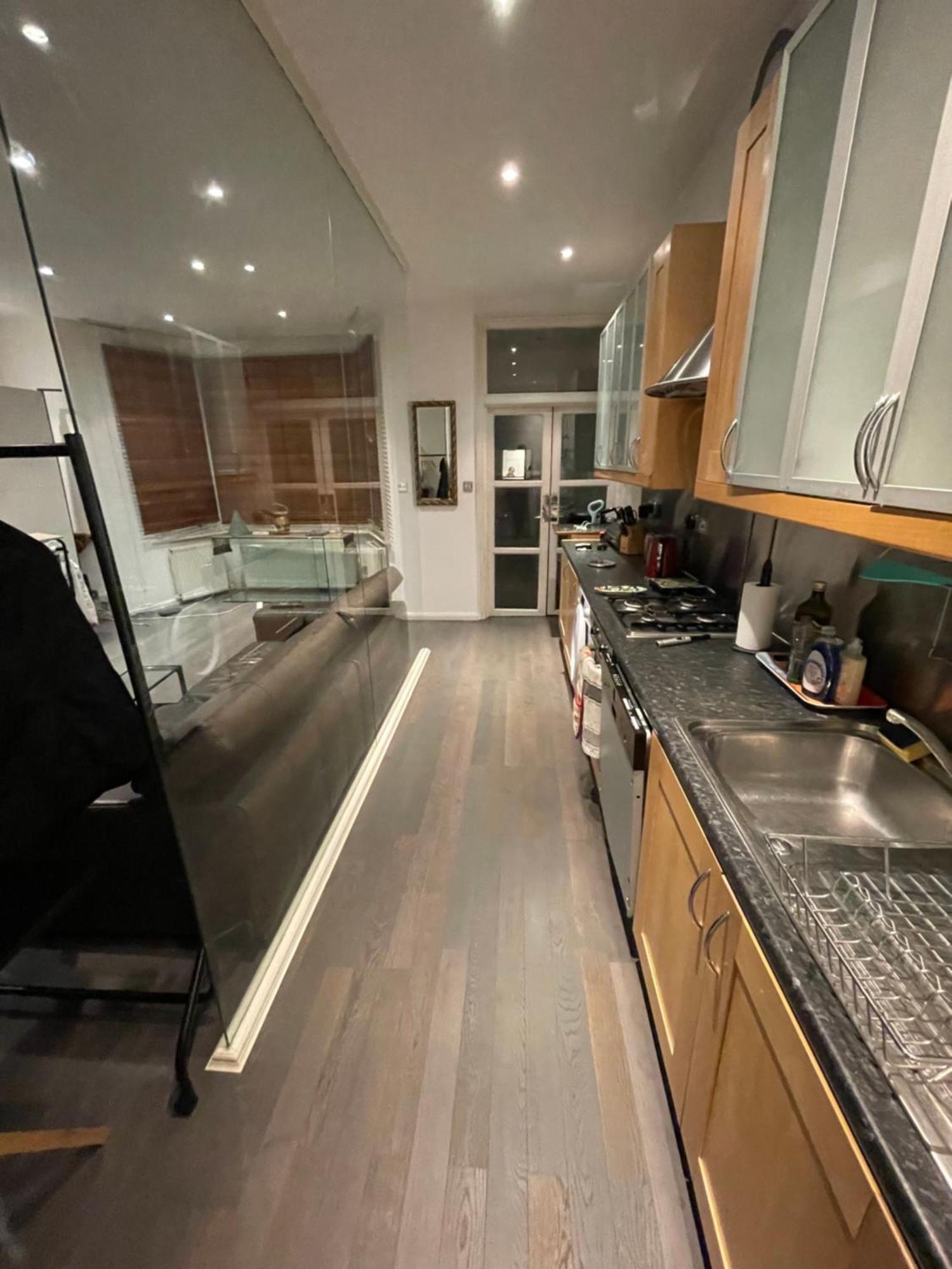 Apartment Large Flat In Kensington London
